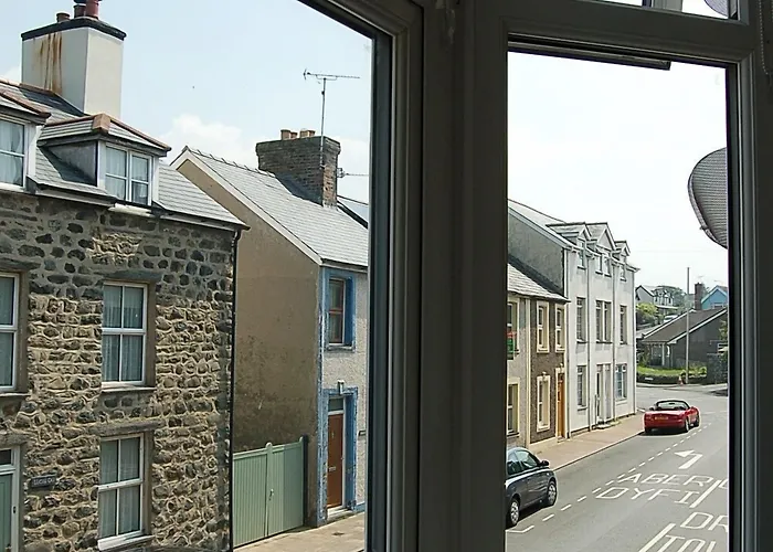 Saint Cadfans Lodge