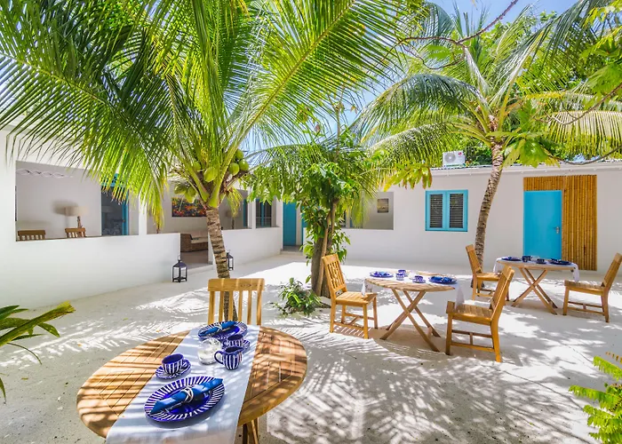 Rosa Maldives