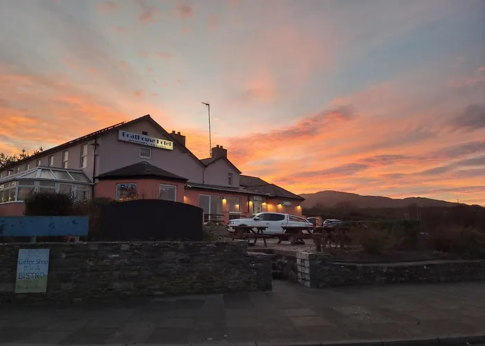 Boathouse Hotel