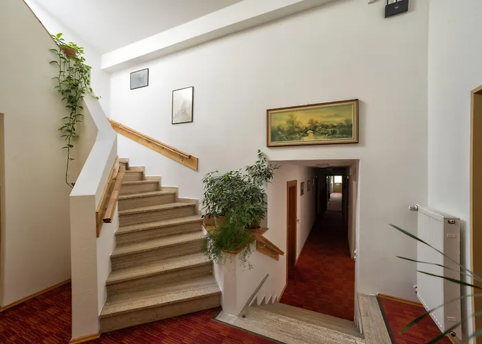 Hotel-Gasthof Sonnenbichl Oberwössen