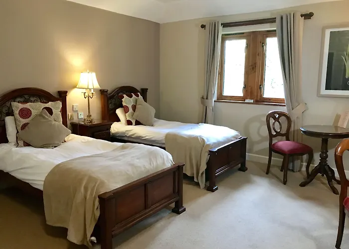 Camden Arms Hotel