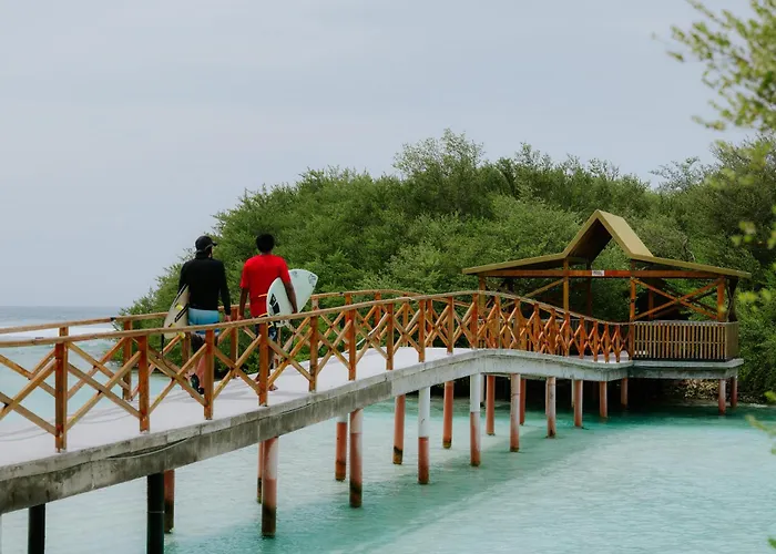 Hotel Akiri Surf Retreat Thulusdhoo
