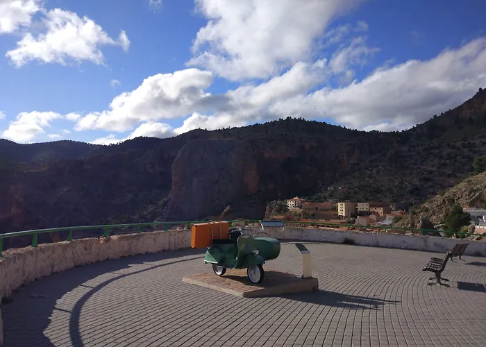 Miralmundo Alojamientos Rurales Ayna - HOSTAL RURAL