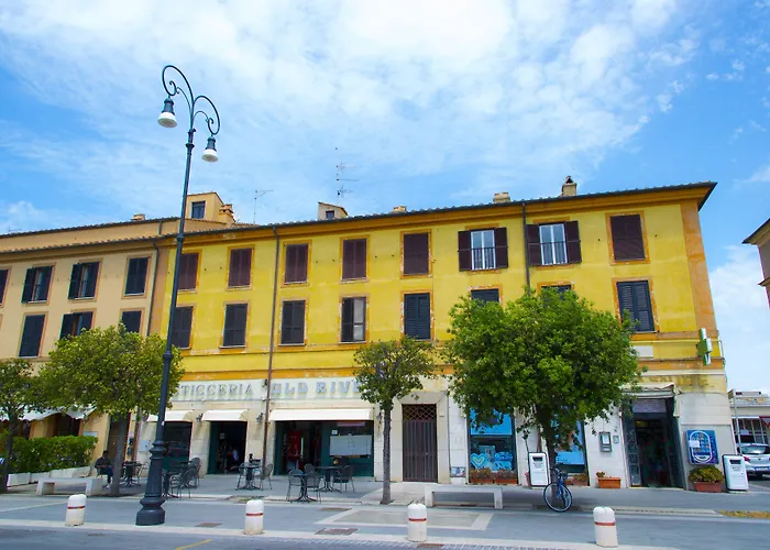 Le Boutique Luxury Rooms Diffused In Historical Center