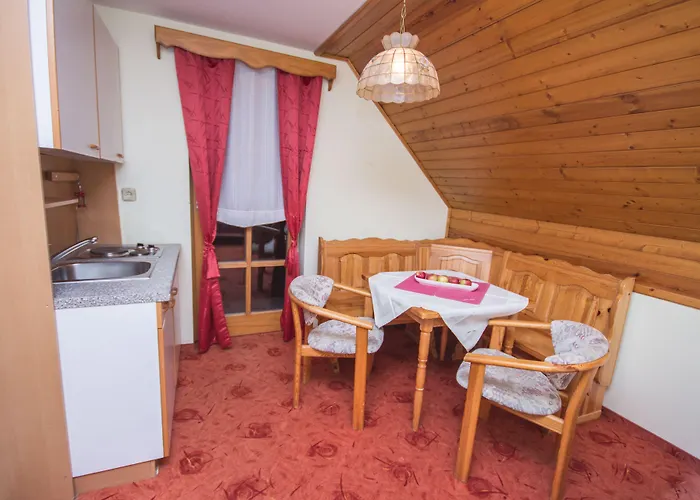 Guesthouse Jelenov Greben Podčetrtek