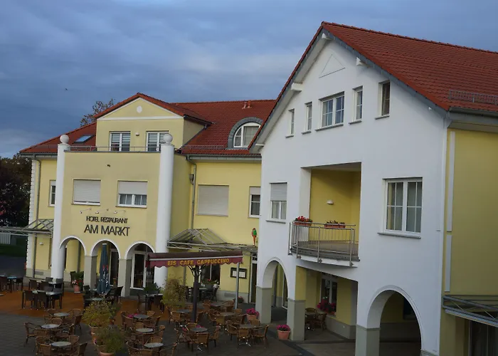 Warias Hotel&Restaurant am Geiseltalsee - Nähe Merseburg