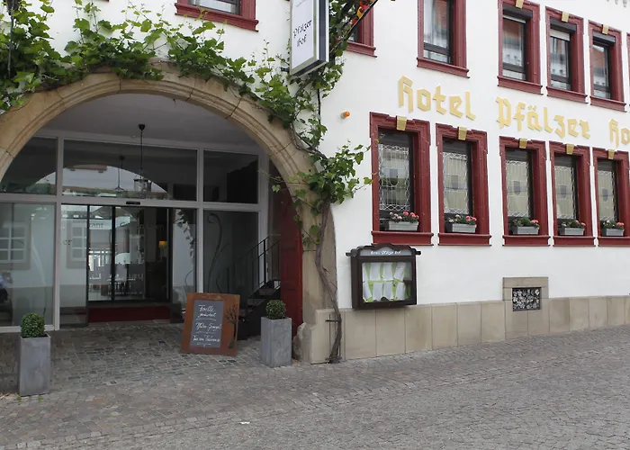 Hotel-Restaurant Pfälzer Hof