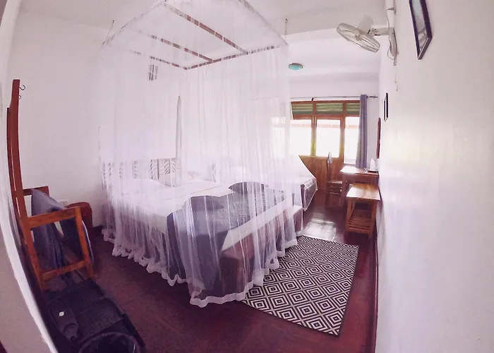Lakshmis Hotel Ella