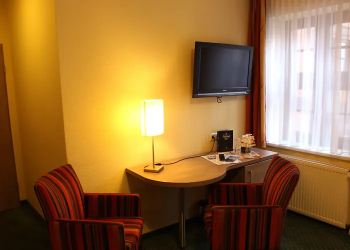 Hotel Und Restaurant "Zur Guten Quelle" Gmbh Schwerin 