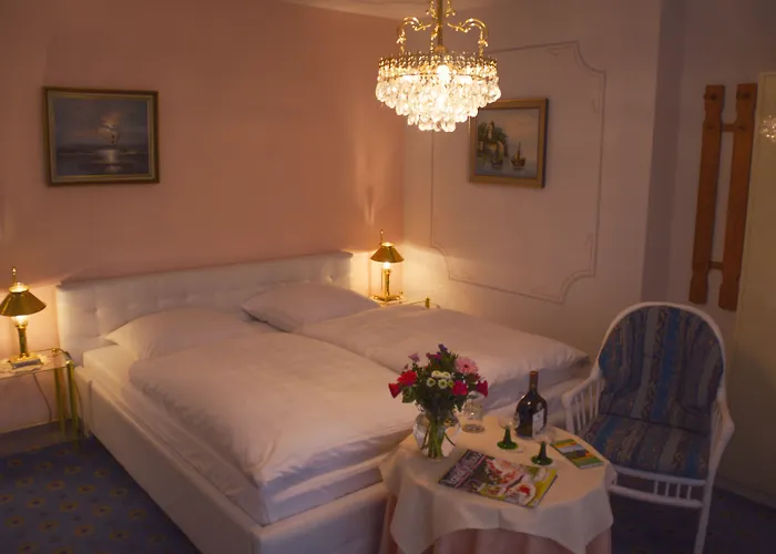 Hotel Garni Regina Goessweinstein