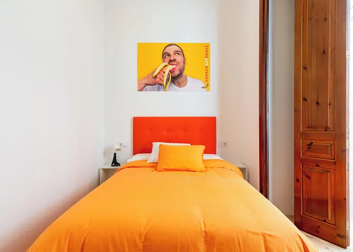 Hotel Banana Gay House - Only Men à Séville