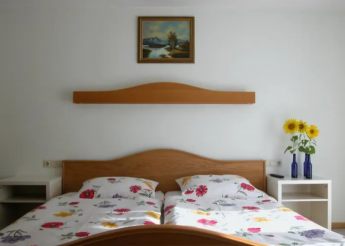 Pension Holzapfel Essing