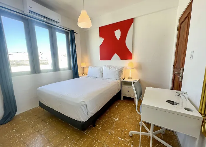 Urbana Hotel
