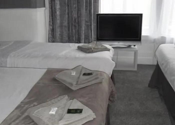Iona Hotel