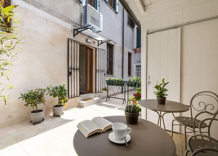 Residenza La Duchessa Deluxe Rooms