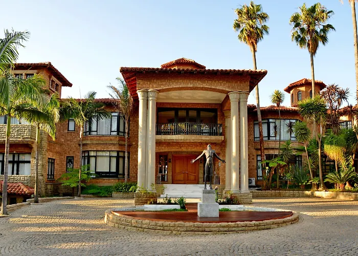 Apogee Boutique Hotel & Spa