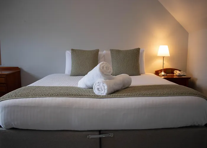 The Rosedale Hotel