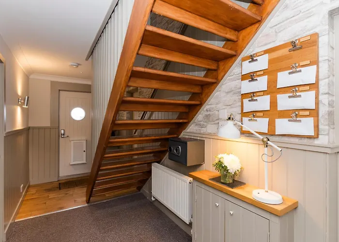 The Harbour Guest House Irvine 