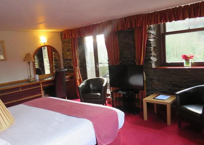 Whitewater Hotel & Spa