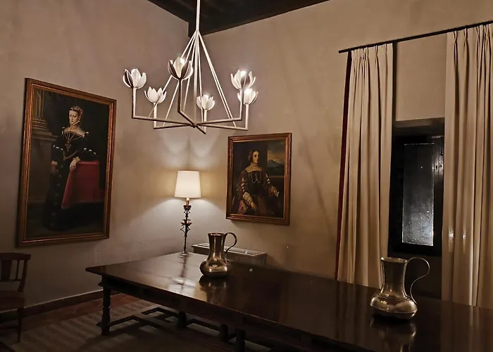 Parador De Jarandilla De La Vera