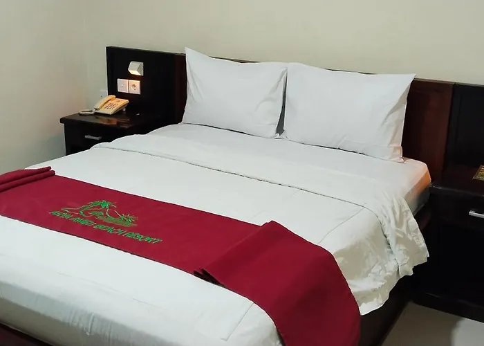 Arya Amed Beach Resort And Dive Center