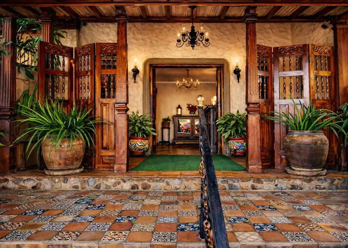 Los Robles Charming Colonial Boutique Hotel