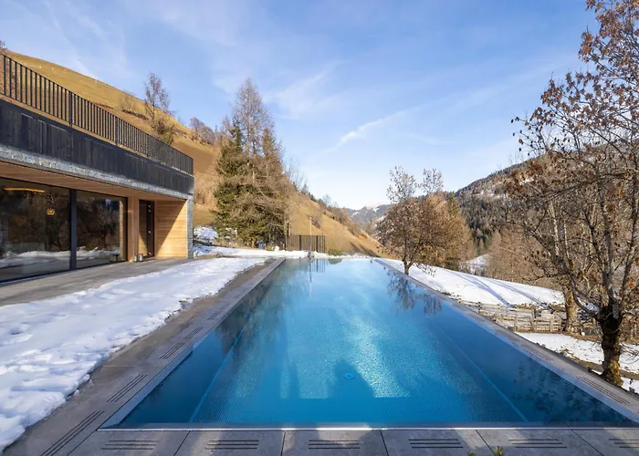 Les Dolomites Mountain Lodges