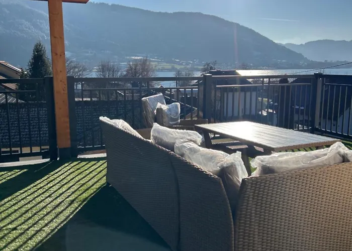 Seerestaurant & Suiten Hayat Steindorf am Ossiacher See