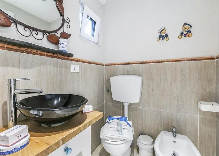 La Casa Fra Gli Ulivi Luxury Apartments With Pool Near Cinque Terre And Tuscany Montemarcello