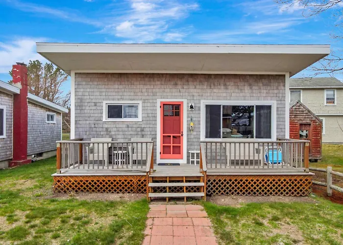 Spinneys Guesthouse & Beach Cottages