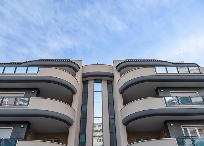 Nouvelle Maison Luxury Palace