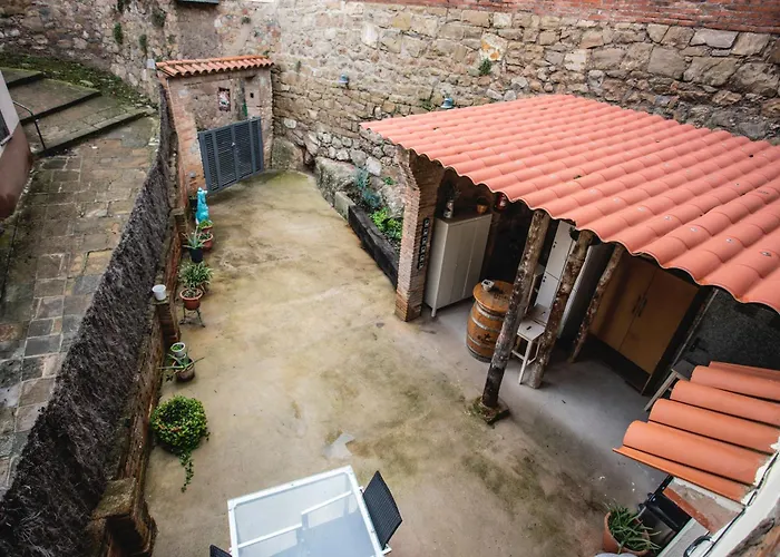 Habitacion Montgros En Casa Cami De Les Aiguees Monistrol De Montserrat