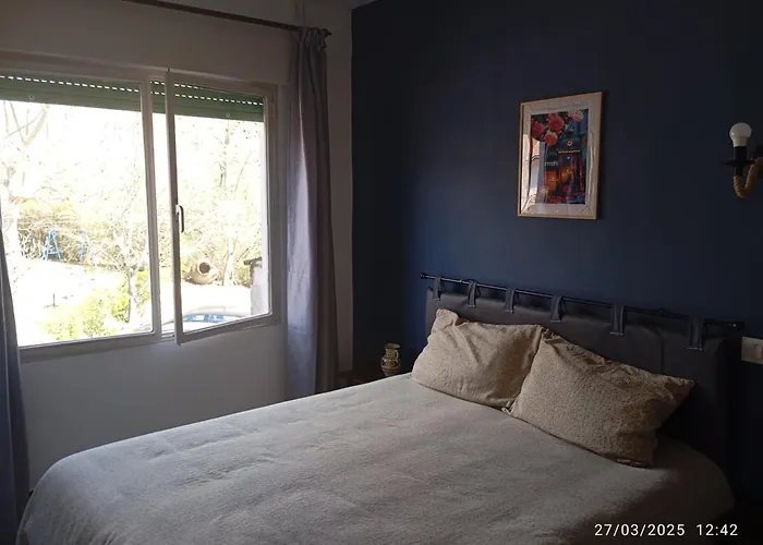 Hostal Prados Abiertos La Parra 