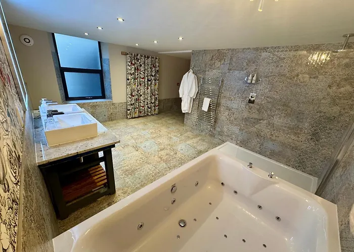 Lymestone Boutique Accommodation