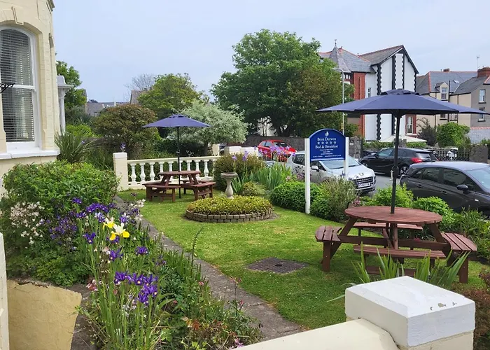 Bryn Derwen With Private Car Park