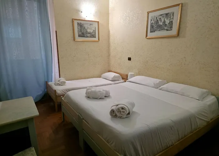 St. Peter'S Rooms Rome