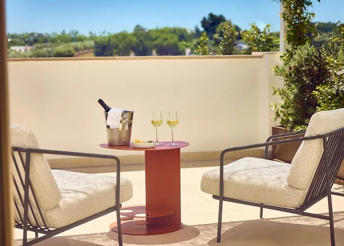 Cala Ponte, a Tribute Portfolio Hotel