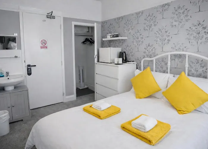 The Roslyn Guest House