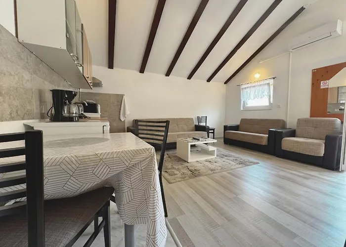 Amore House With Apartment Umag