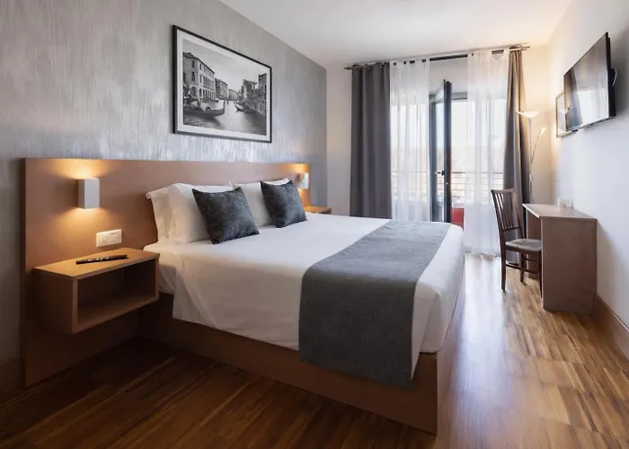 Torre Antica Venice Airport Hotel