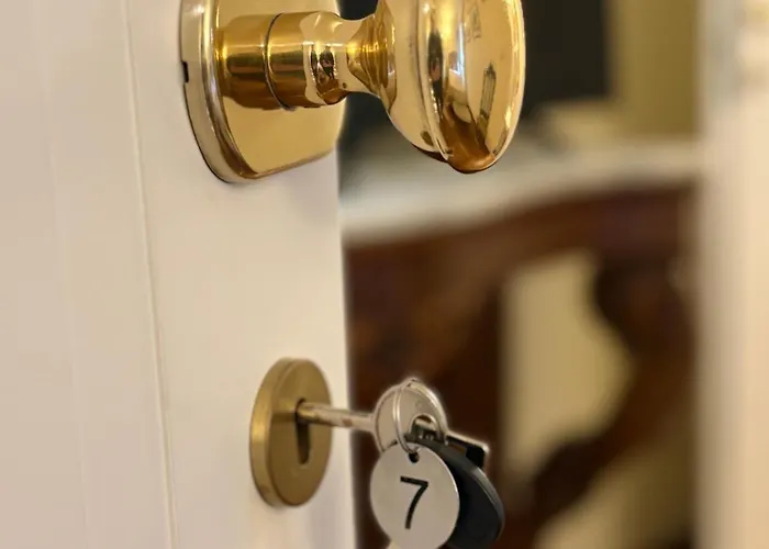 Hotel Palazzo Lari Sarzana