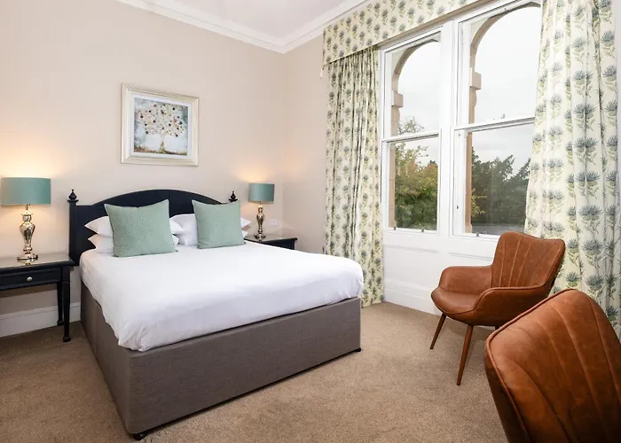 Sunbank House Metro Hotel