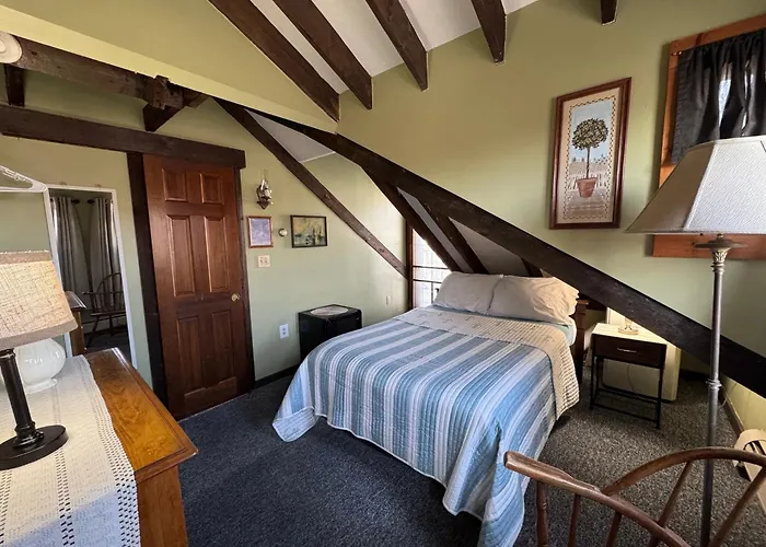Watership Inn