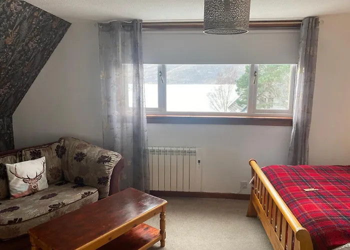 Lochview Guest House