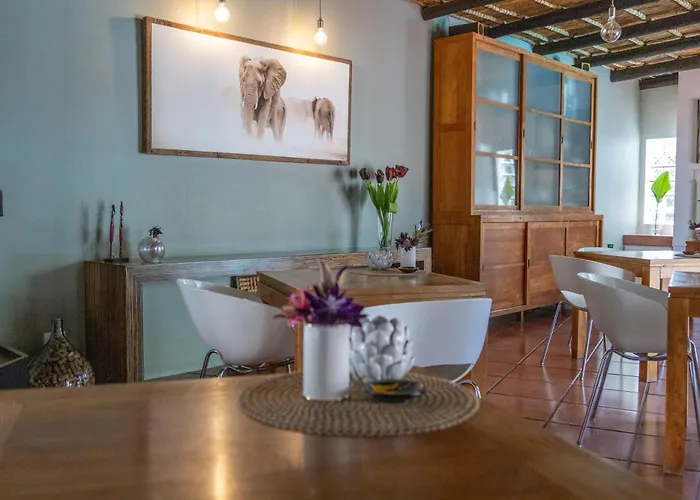 Ballinderry, The Robertson Guest House