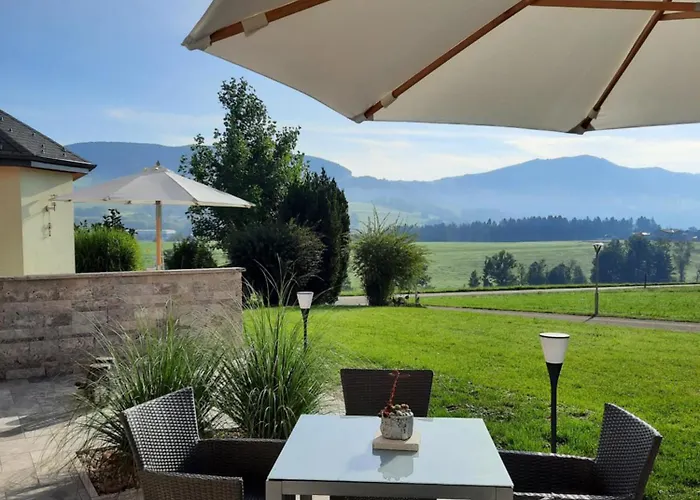 Pension Kreuzinger, 5310 Tiefgraben