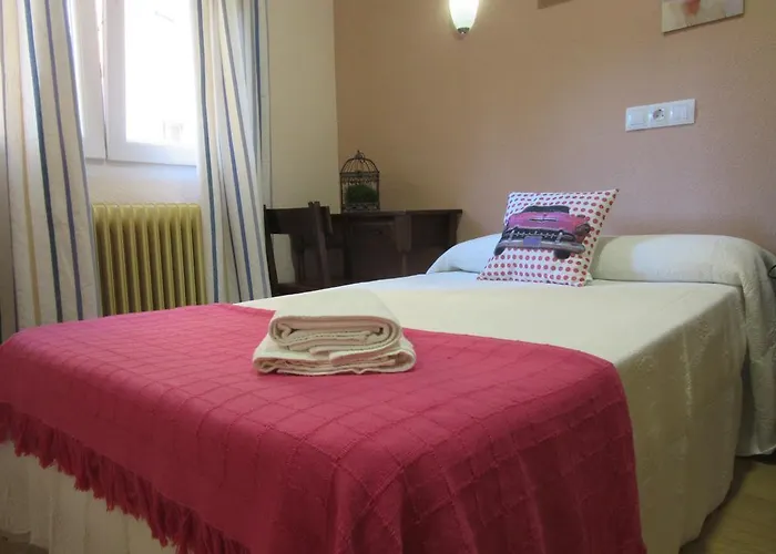 Hernan Cortes Hotel Caces