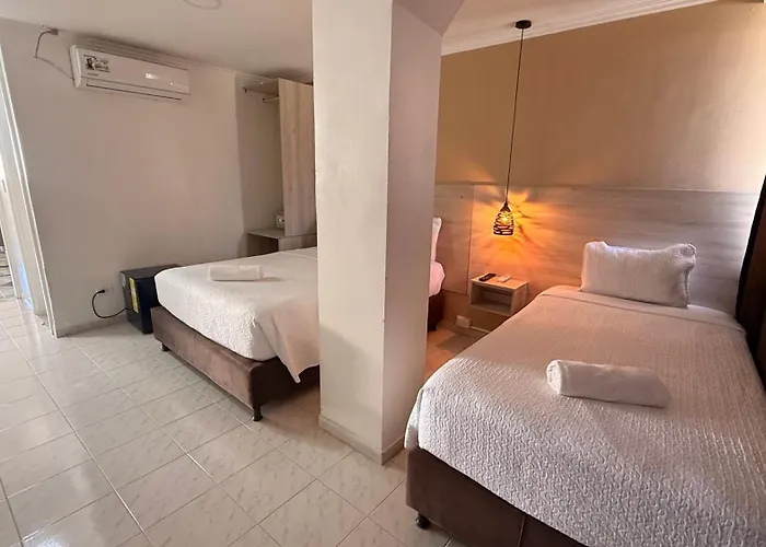 Holiday Sai Hotel