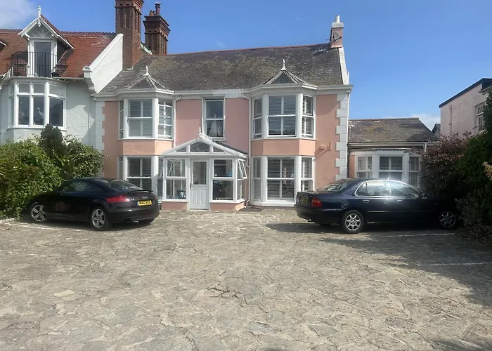 Potters Mooring Guest House
