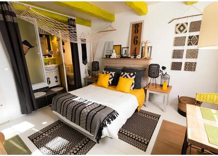 Hotel La Joliette Junas